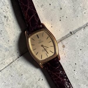 Omega  de ville Quartz