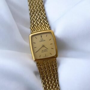 Omega  de ville Quartz